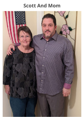 picture of EarthE CBD owner scott and his mother